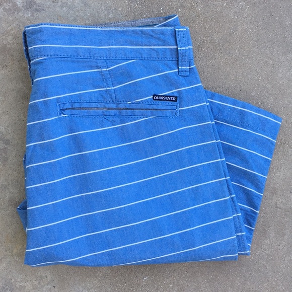 Quiksilver Men’s Blue Striped Shorts sz 32 - Picture 2 of 5